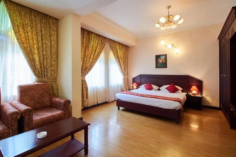 Fort Munnar Chinnakanal Resort